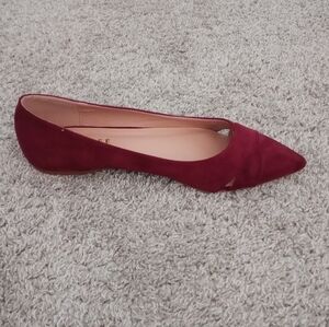 JOURNEE COLLECTION WINSLO POINTED TOE FLATS IN FAUX SUEDE SIZE 11